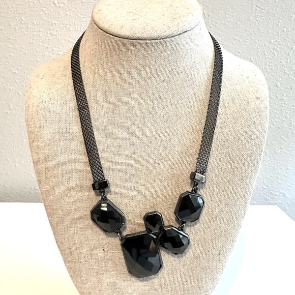 LIA SOPHIA | Vintage Statement Necklace with Black Stone - Picture 1 of 5